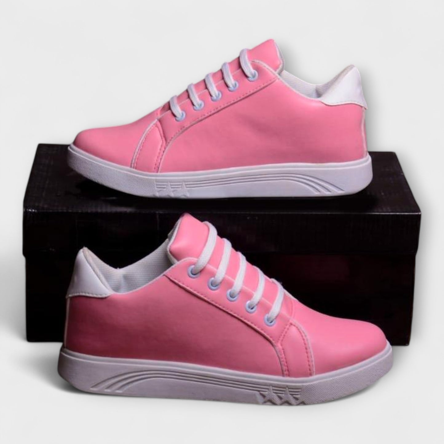 Live beautifully, walk gracefully - Women's Stylish Sneakers