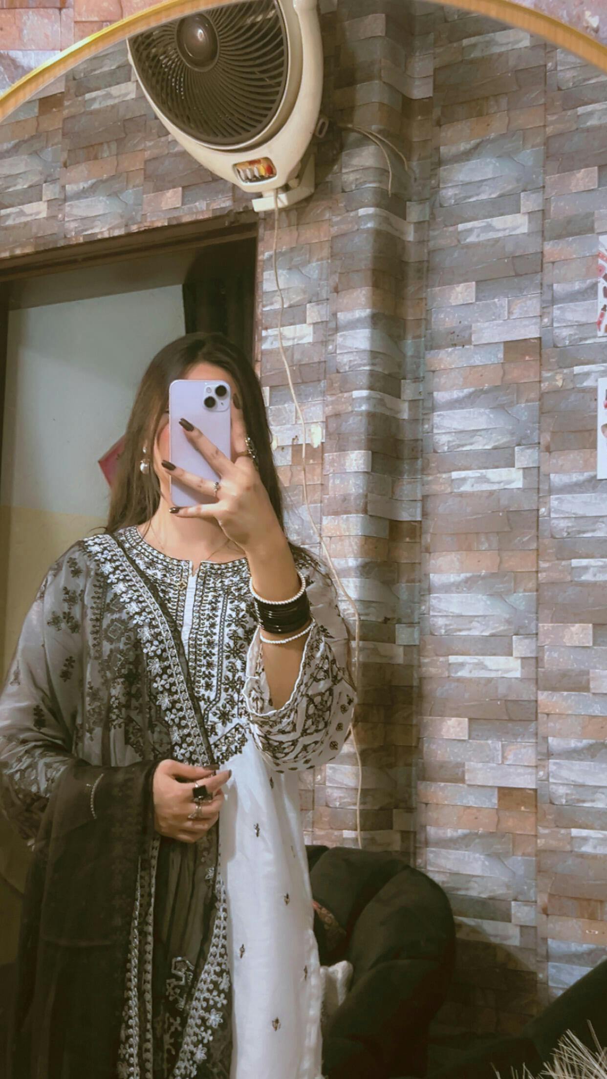 Embroidered Cotton Fabric off-white Stitched Suit with Organza Dupatta