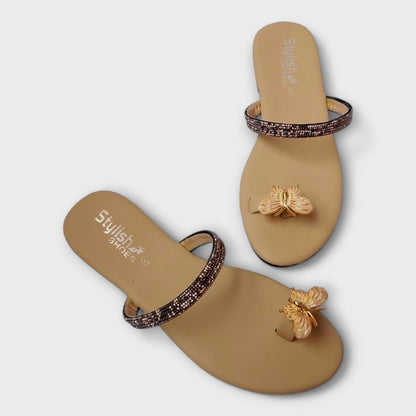 Live beautifully, walk gracefully - Flat Black Slippers